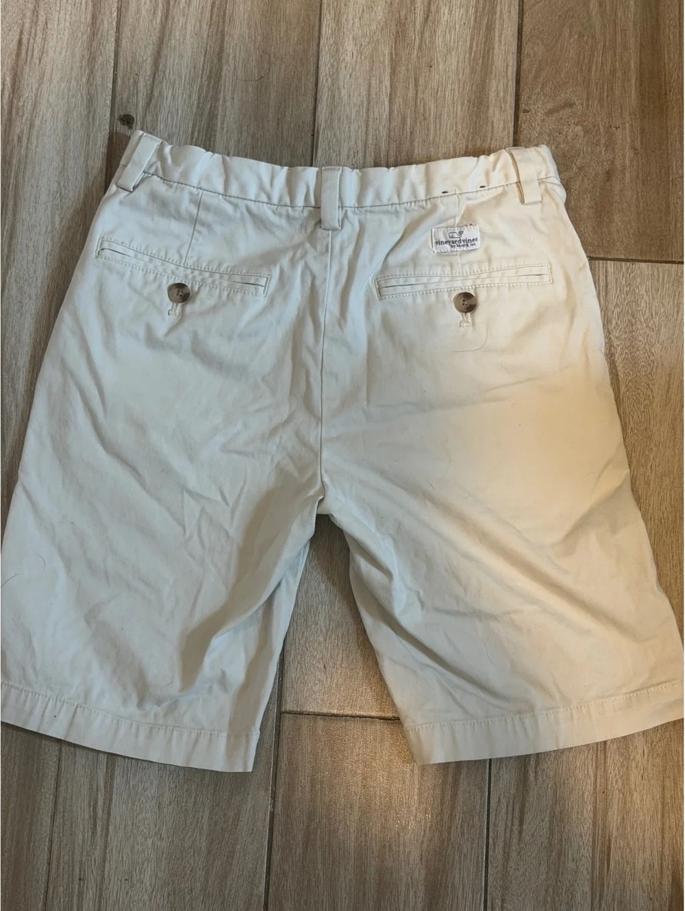 Boys Vineyard Vines White Bermuda Short